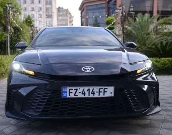 Toyota Camry 2.5L 2024 თბილისი