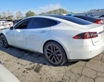 Tesla Model S 2013 თბილისი
