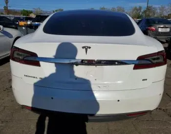 Tesla Model S 2013 თბილისი