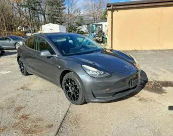 Tesla Model 3 2018 თბილისი