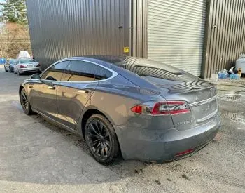 Tesla Model S 2018 თბილისი