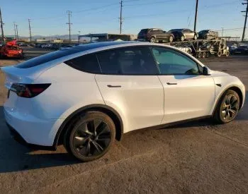 Tesla Model Y 2025 თბილისი