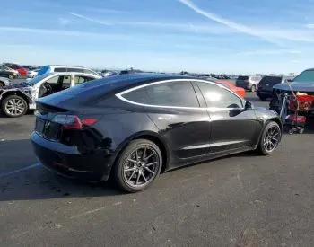 Tesla Model 3 2019 თბილისი