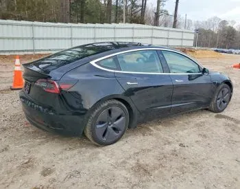 Tesla Model 3 2020 თბილისი