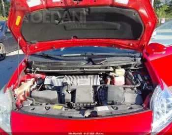 Toyota Prius 1.8L 2015 თბილისი - photo 8
