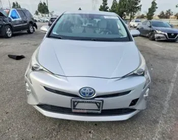 Toyota Prius 1.8L 2016 თბილისი - photo 1