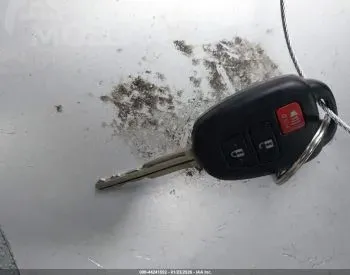 Toyota Prius C 1.5L 2017 თბილისი - photo 11