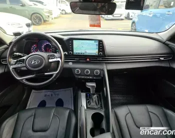 Hyundai Elantra 2021 თბილისი