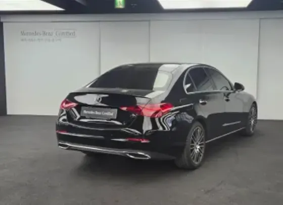 Mercedes C 2L 2024 თბილისი