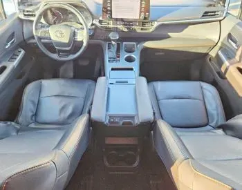 Toyota Sienna 2.5L 2022 თბილისი - photo 9