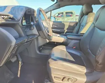 Toyota Sienna 2.5L 2022 თბილისი - photo 8
