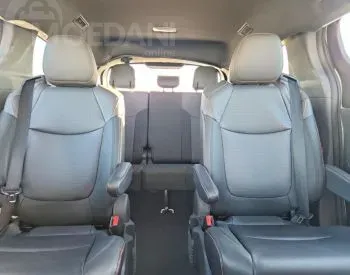 Toyota Sienna 2.5L 2022 თბილისი - photo 11