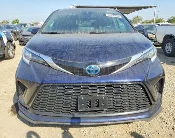Toyota Sienna 2.5L 2024 თბილისი