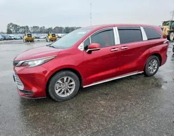 Toyota Sienna 2.5L 2022 თბილისი