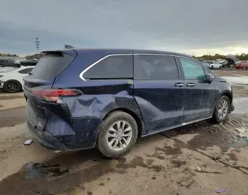 Toyota Sienna 2.5L 2022 თბილისი