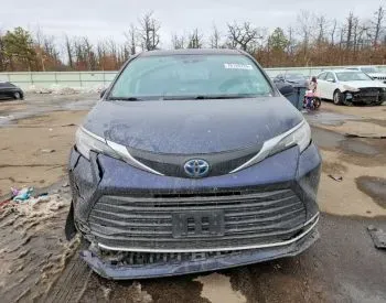Toyota Sienna 2.5L 2022 თბილისი