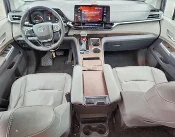 Toyota Sienna 2.5L 2022 თბილისი - photo 8