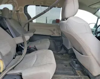 Toyota Sienna 2.5L 2023 თბილისი - photo 11