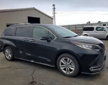 Toyota Sienna 2.5L 2021 თბილისი