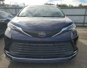 Toyota Sienna 2.5L 2021 თბილისი