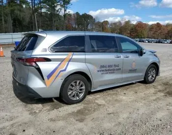 Toyota Sienna 2.5L 2021 თბილისი