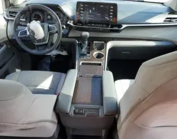 Toyota Sienna 2.5L 2021 თბილისი - photo 8