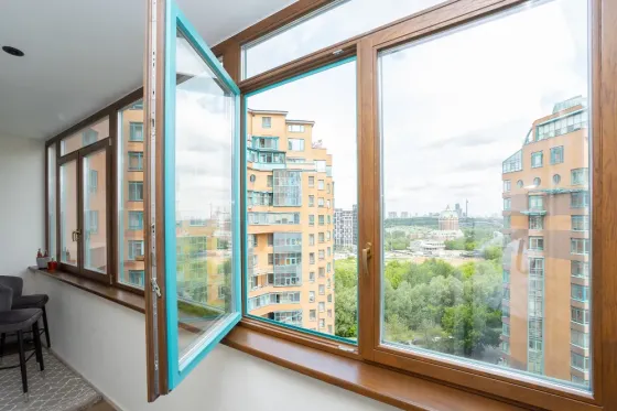 Ევროპული სტილის ორმაგი მინის ხის ფანჯრები თბილისი