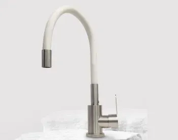 Პროდუქტი წარმოადგენს სამზარეულოს რეგულირებად შემრევ ონკანს თბილისი