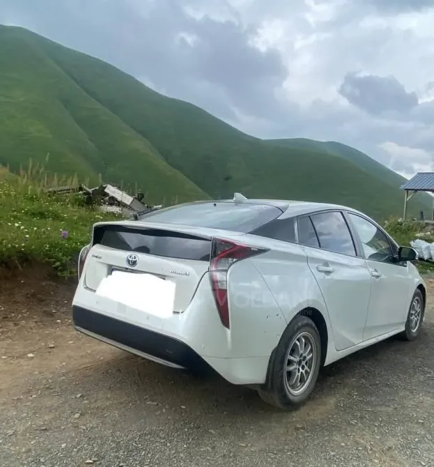 Toyota Prius 1.8L 2016 თბილისი - photo 9