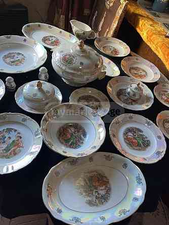 Old porcelain dishes for sale Tbilisi