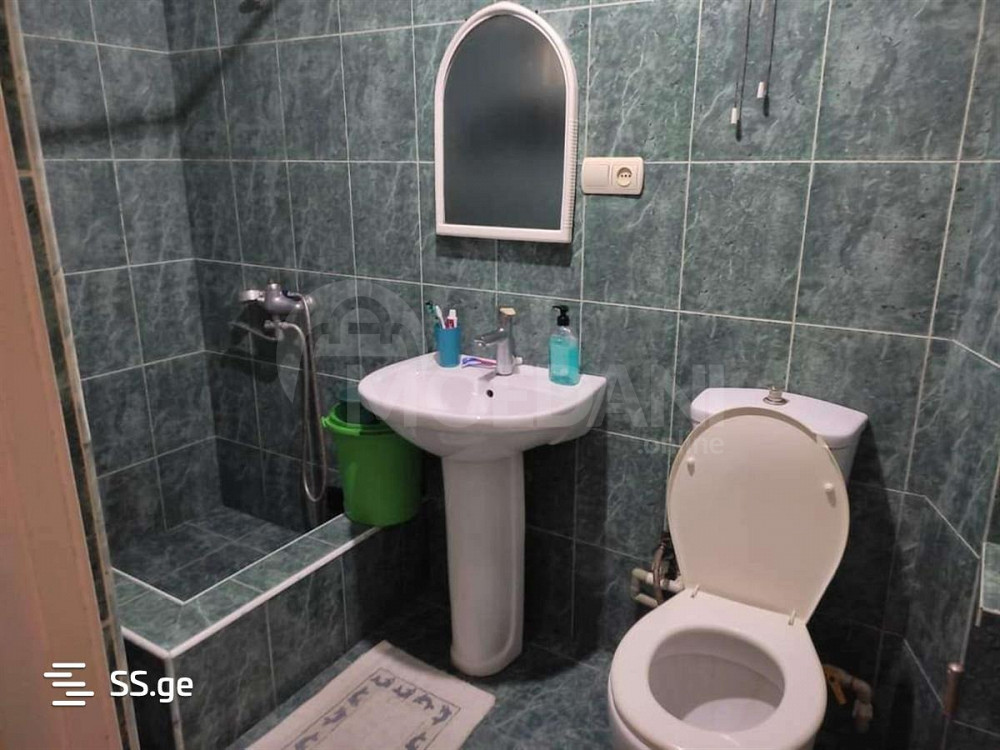 იყიდება 3 ოთახიანი ბინას 73მ² 5/9 სართ თბილისი - photo 1