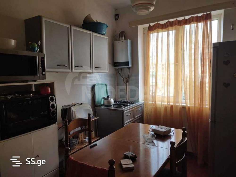 იყიდება 3 ოთახიანი ბინას 73მ² 5/9 სართ თბილისი - photo 5