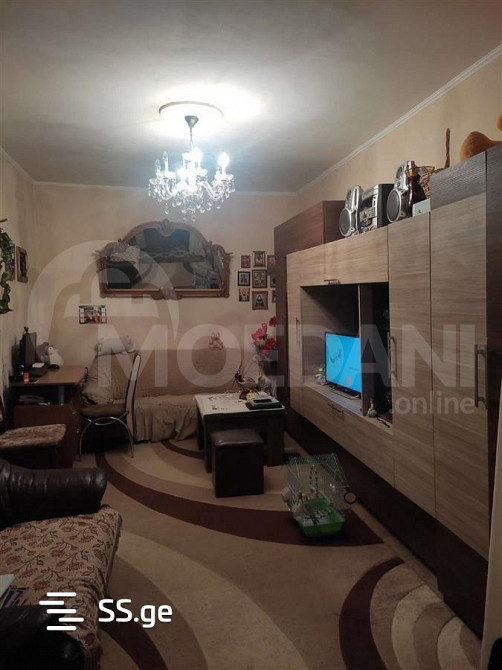 იყიდება 3 ოთახიანი ბინას 62მ² 4/9 სართ თბილისი - photo 1