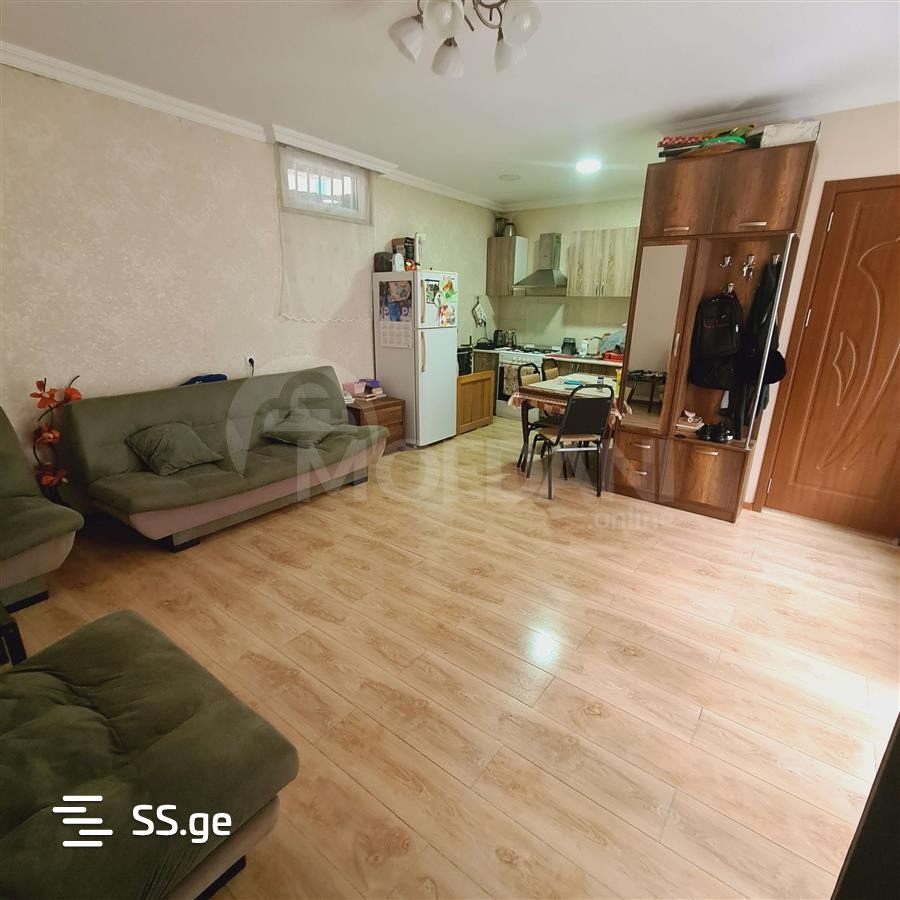 Сдам 2-комн. квартиру 50м² 1/1 эт. Тбилиси - изображение 1