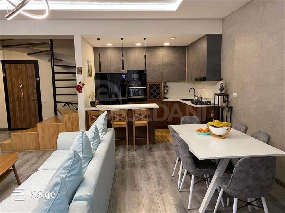 ქირავდება 4 ოთახიანი ბინა 150მ² 15/15 სართ თბილისი - photo 4