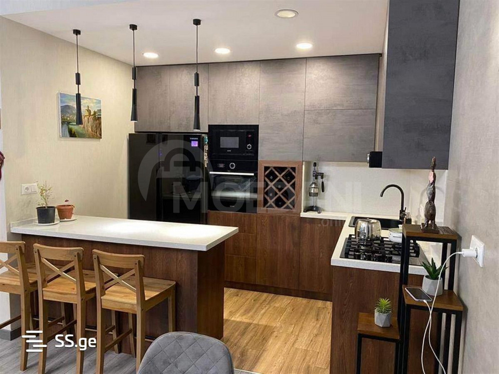 ქირავდება 4 ოთახიანი ბინა 150მ² 15/15 სართ თბილისი - photo 7