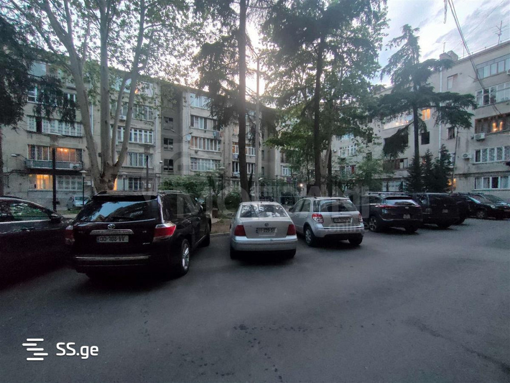 ქირავდება 4 ოთახიანი ბინა 133მ² 3/5 სართ თბილისი - photo 4