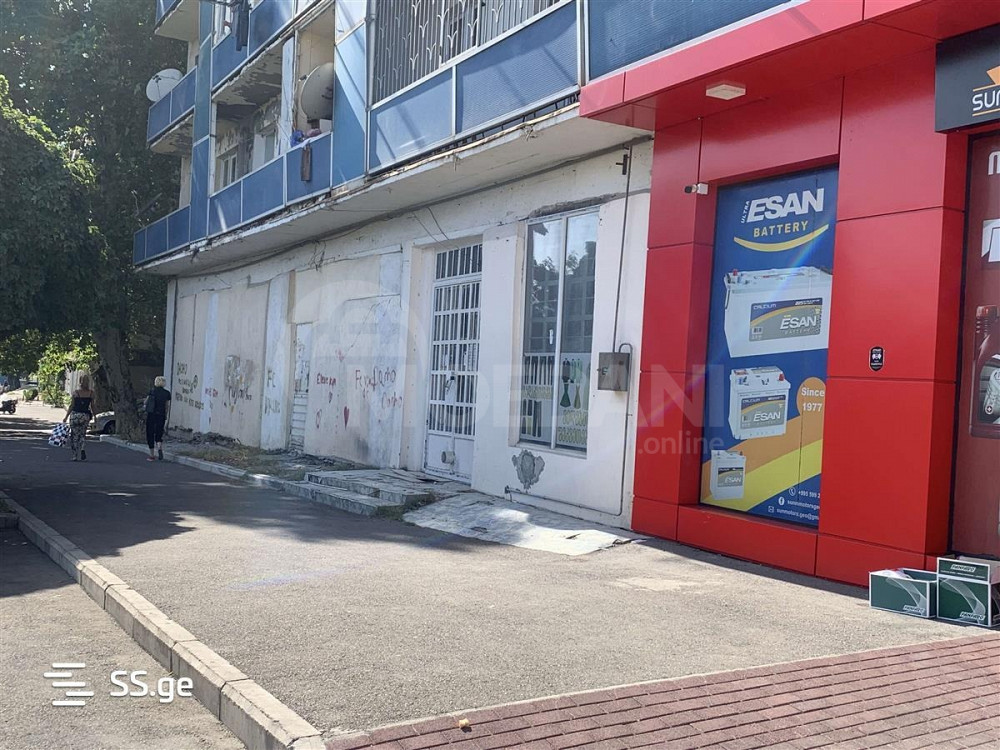 ქირავდება კომერციული ფართი აეროპორტის გზატკეცილზე თბილისი - photo 2