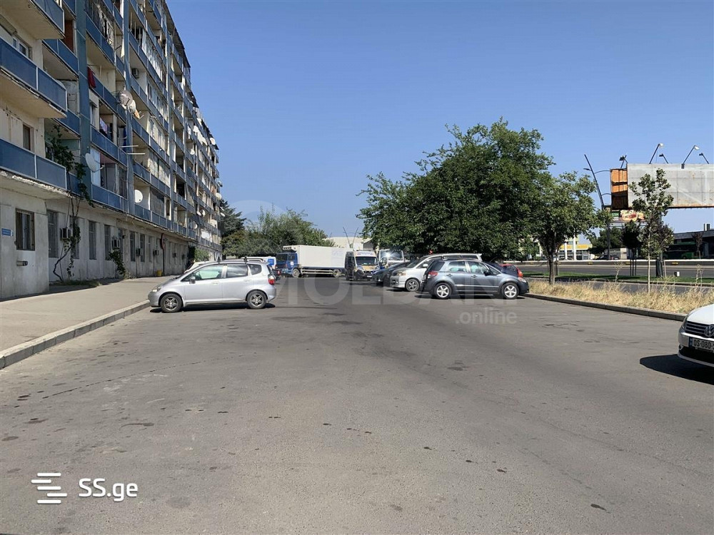 ქირავდება კომერციული ფართი აეროპორტის გზატკეცილზე თბილისი - photo 1