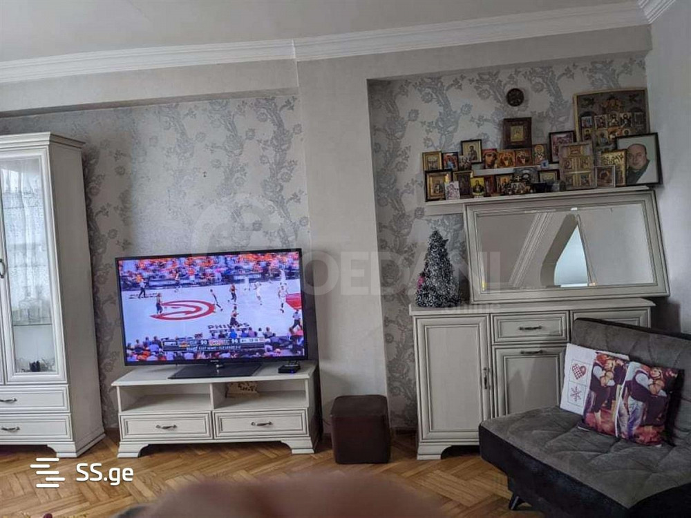 იყიდება 4 ოთახიანი ბინას 101მ² 11/16 სართ თბილისი - photo 1