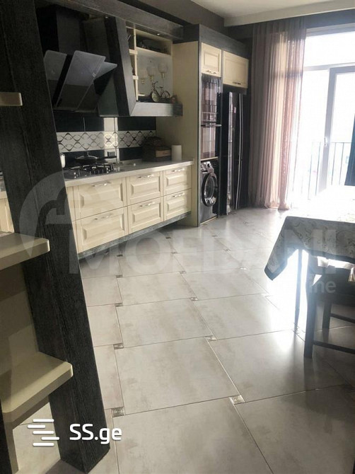 იყიდება 4 ოთახიანი ბინას 210მ² 9/9 სართ თბილისი - photo 5