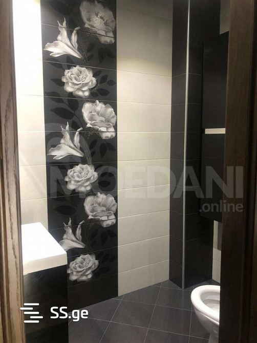 იყიდება 4 ოთახიანი ბინას 210მ² 9/9 სართ თბილისი - photo 8