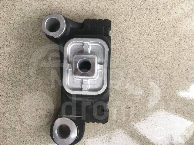 ძრავის ბალიში (პადმატორნი)-NISSAN Bluebird 2005-2010 თბილისი - photo 1