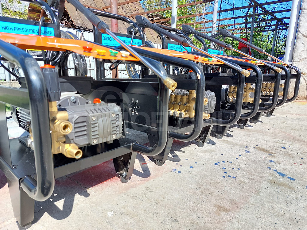 Kercher Pilasos foam machine. Tbilisi - photo 9