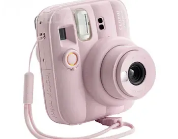 Пленочная фотокамера Fujifilm Instax Mini 13 позволяет мгновенно запечатлеть и распечатать жизнь. Тбилиси - изображение 1