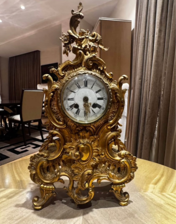 Louis XV Rococo Gilded Bracket Mantel Clock Tbilisi