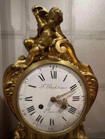 Louis XV Style Gilt Bronze (Ormolu) Figural Mantel Clock Tbilisi