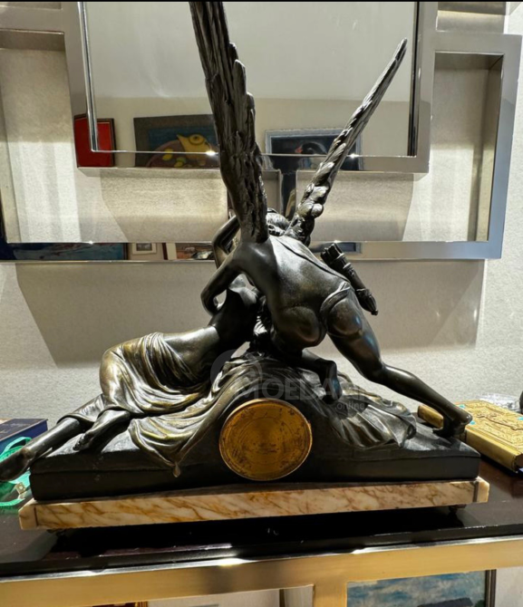 "Psyche Revived by Cupid's Kiss" Antique French Figural Clock Tbilisi - photo 3
