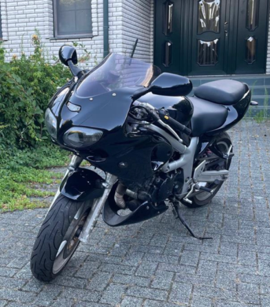 Იყიდება მოტოციკლი suzuki sv650s თბილისი