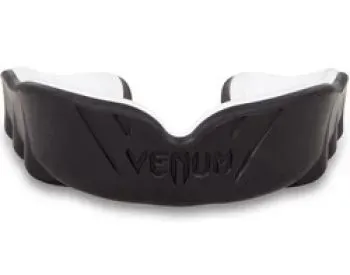 Venum-ის კრივის კაპა არის პროფესიონალური ინვენტარი, რომელიც განკუთვნილია კრივის თბილისი